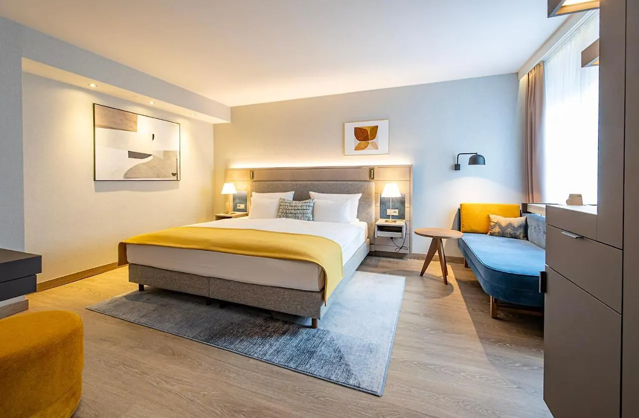 מינכן Hotel Europa 4*,  גרמניה