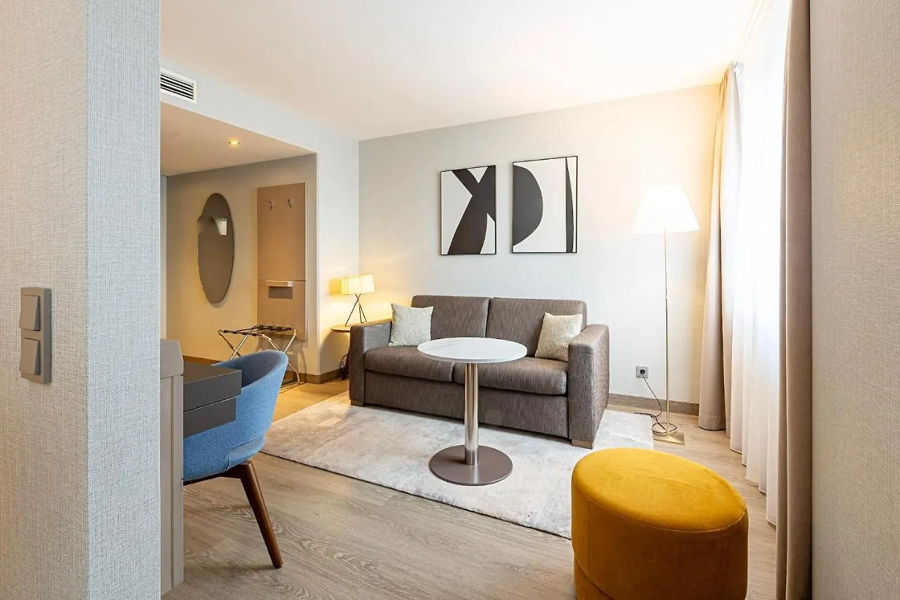 מינכן Hotel Europa 4*,